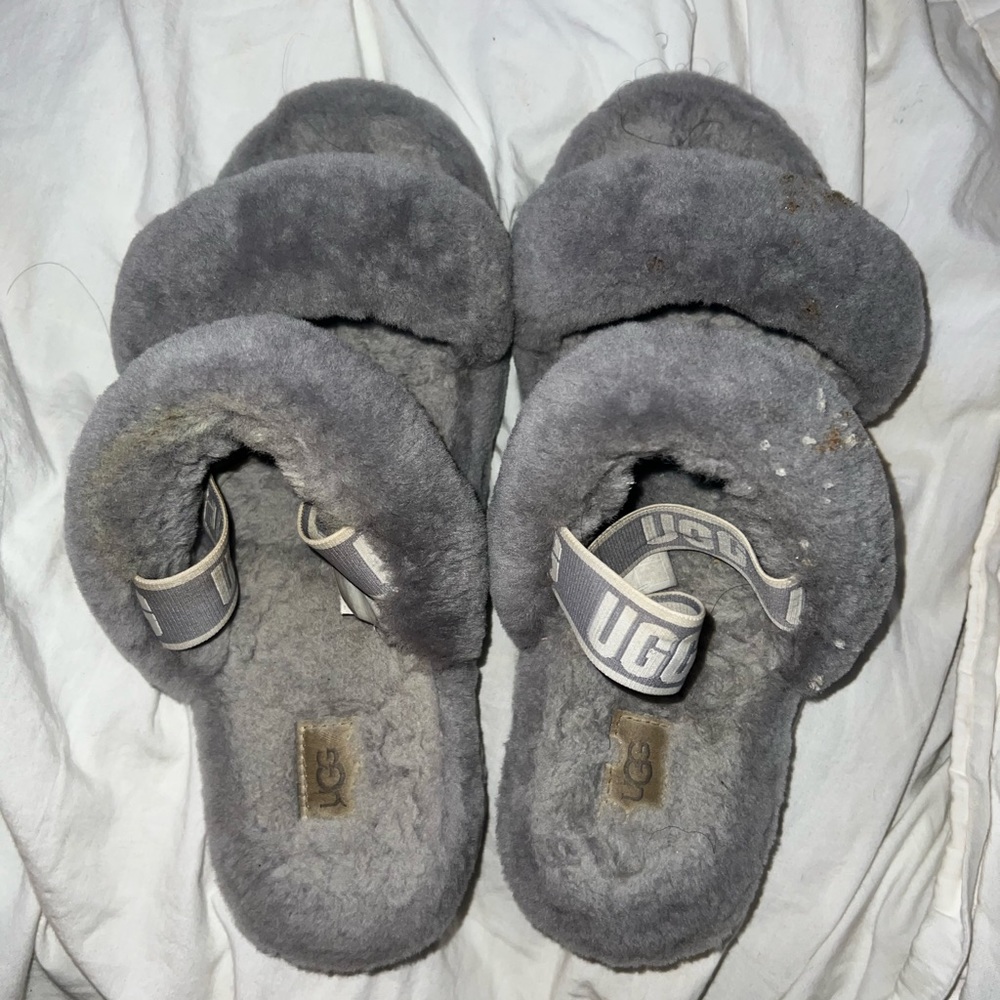 Ugg Fluffy Slides Grey In Color. Great For The Su… - image 1